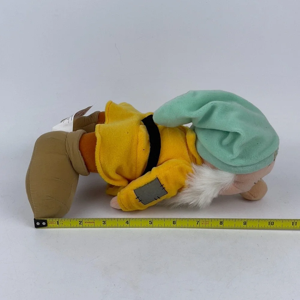 Disney Snow White & the Seven Dwarfs Bashful Plush 10